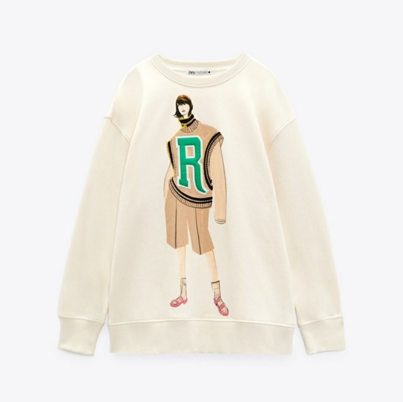 Zara Sweaters - Zara sweatshirt PRINT letter R bloggers favorite